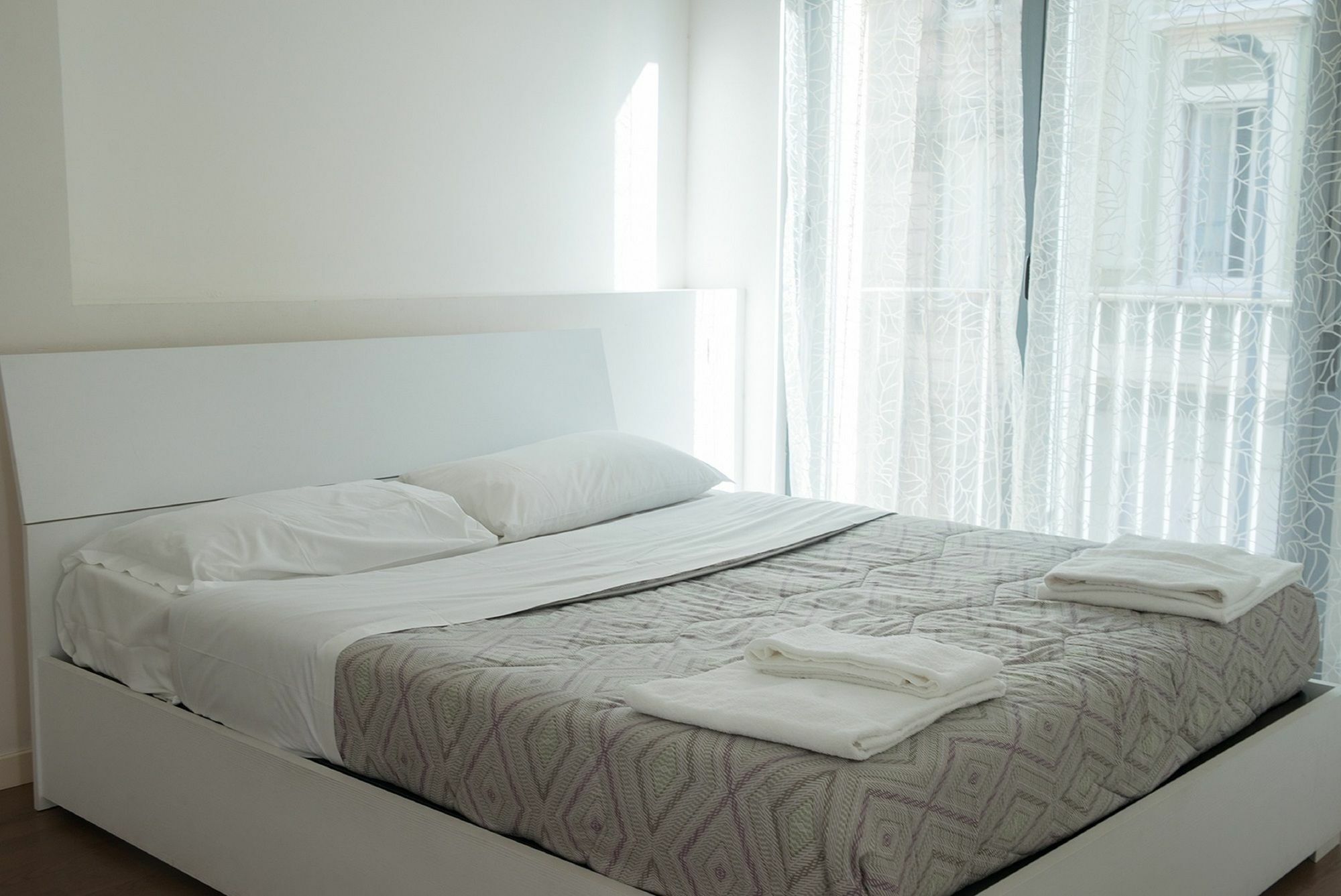 Red Line Apartments Milano Exterior photo